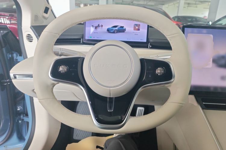 Used Hima Luxeed S7 2024 Pro Rear-Drive Long-Range Version Steering Wheel