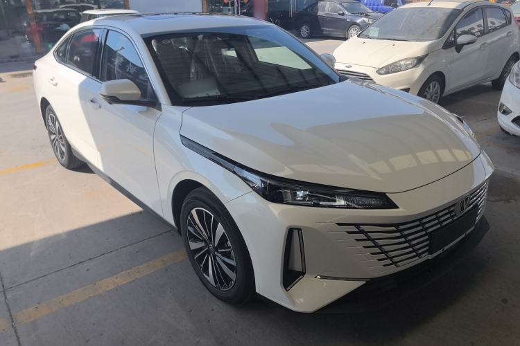 Used Changan Eado PHEV 2025 Smart New Blue Whale 145KM Battleship Edition