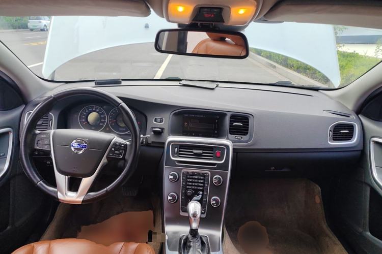 Used Volvo S60 2013 T5 Zhiya Edition