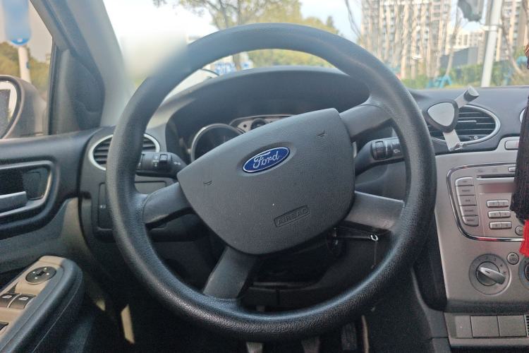 Used Ford Focus 2013 Hatchback Classic 1.8L Manual Base Model

