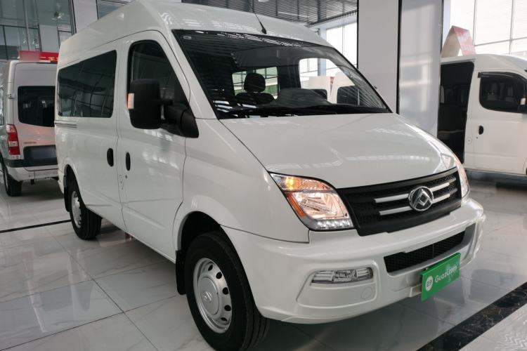 Used SAIC MAXUS Xintu V80 2021 2.0T AMT Classic Aoyuntong Short Wheelbase Mid-Roof 5/6-Seater