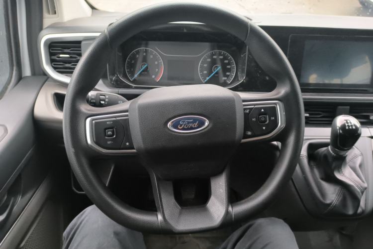Used Ford Transit 2023 2.0T Gasoline Manual Multifunction Commercial Vehicle Short Wheelbase Low Roof 5/6 Seats