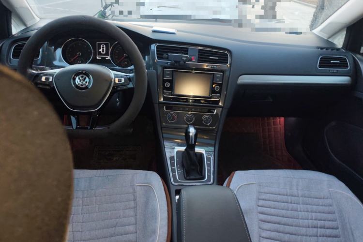 Used Volkswagen Golf 2018 1.6L Automatic Comfort Model