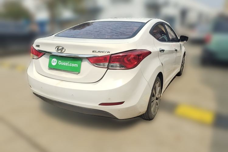 Used Hyundai Elantra (5th Generation / Langdong) 2015 1.6L Automatic Leading Model Rear Right 45 Deg
