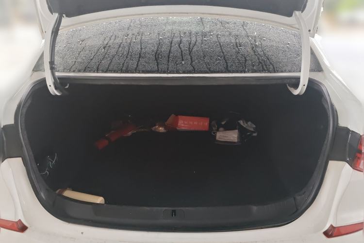 Used Chevrolet Monza 2021 320 Automatic Enjoyment Sunroof Edition Trunk