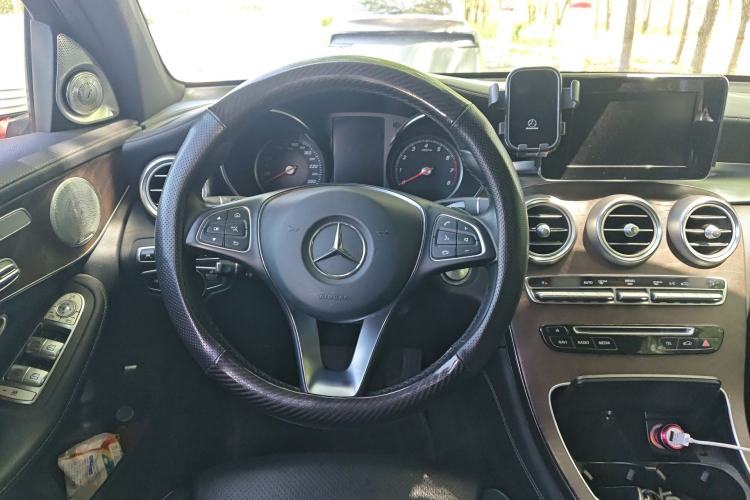 Used Mercedes-Benz GLC 2016 GLC 300 4MATIC Dynamic Model
