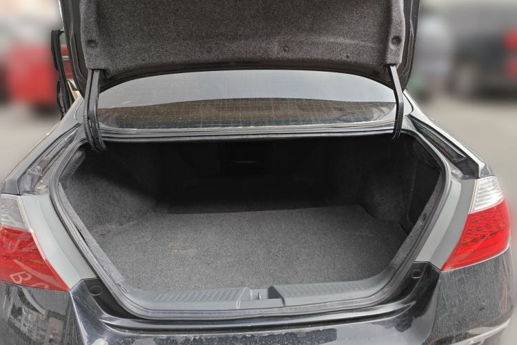 Used Honda Accord 2006 2.4L standard version Trunk