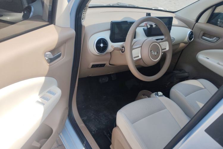 Used Wuling Hongguang MINIEV 2025 Four-Door Version Zhenxiang+ Edition Driver Seat