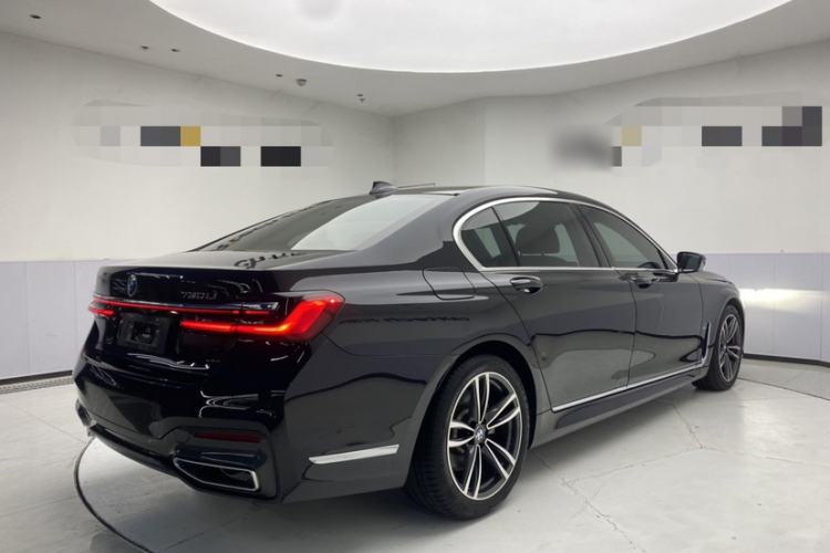 Used BMW 7 Series 2021 730Li M Sport Package Exterior 4