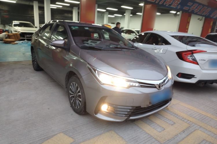 Used Toyota Corolla 2018 1.2T S-CVT GL Smart Enjoyment Version Front Right 45 Deg