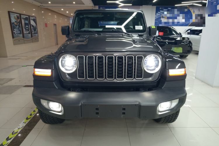 Used Jeep Wrangler 2024 2.0T Sahara Four-Door Edition
