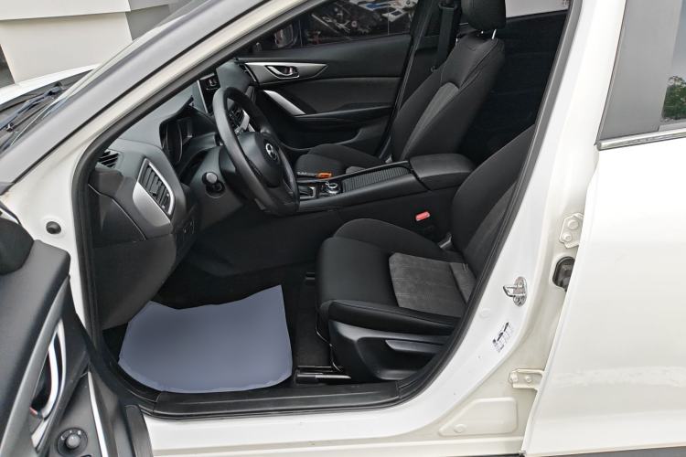 Used Mazda CX-4 2016 2.0L Automatic 2WD Blue Sky Dynamic Edition Left Front Seat