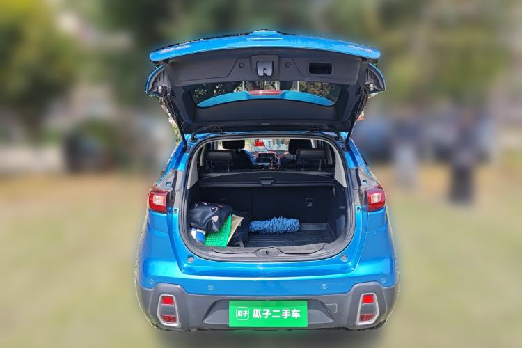 Used Dongfeng Aeolus AX4 2017 1.6L DCT Trendy Style Trunk