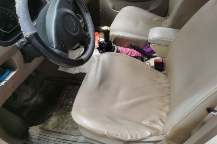 Used Wuling Hongguang 2013 1.5L Standard Version Left Front Seat