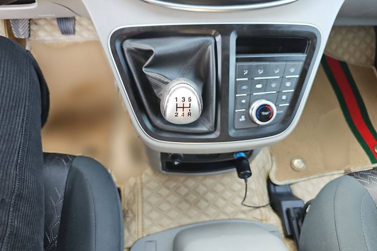 Used JAC Refine M4 2019 Business Series 2.0L Manual - China VI Standard