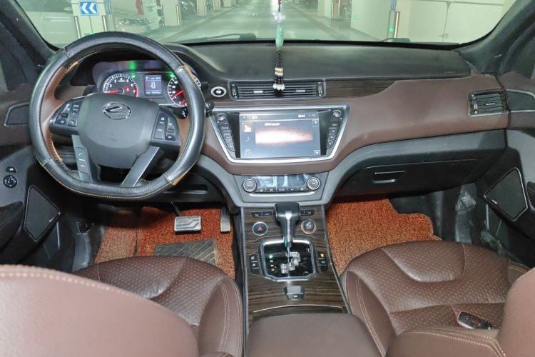 Used Land X7 2015 2.0T Panoramic Prestige Edition
