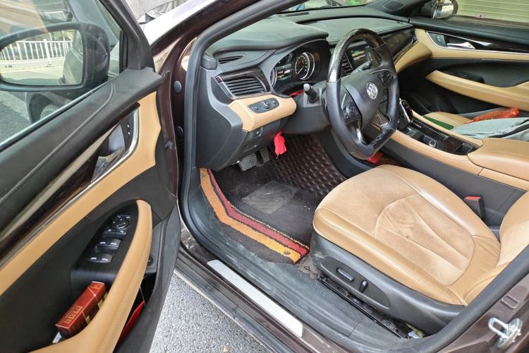 Used Buick LaCrosse 2018 28T Elite Edition