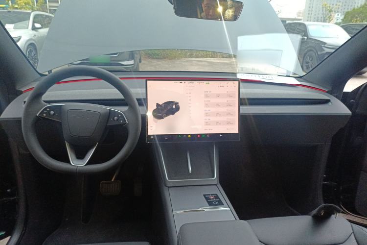 Used Tesla Model Y L 2025 Model Long-Range All-Wheel-Drive Version