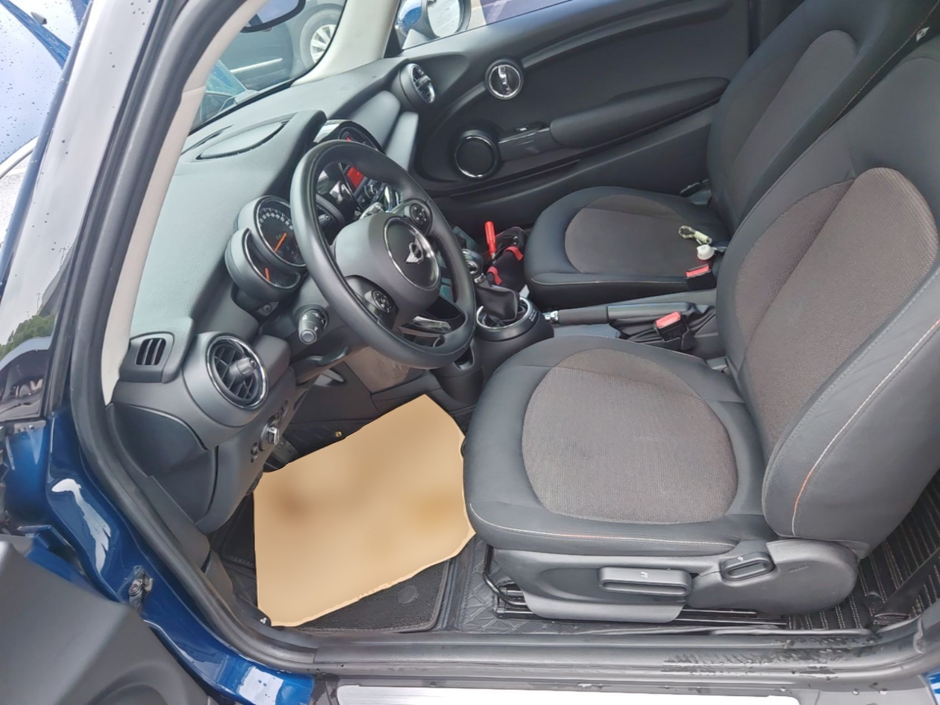 Interior delantero