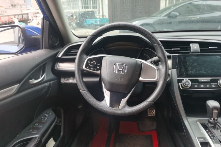 Used Honda Civic 2019 220TURBO CVT Dynamic Edition China V Emission Standard Steering Wheel