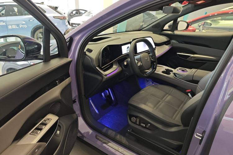 Used Hongqi Tiangong 08 2025 730 Smart Selection Edition
