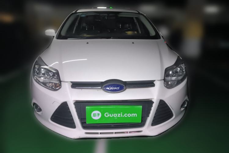 Used Ford Focus 2012 Hatchback 1.6L Manual Fashion Edition

