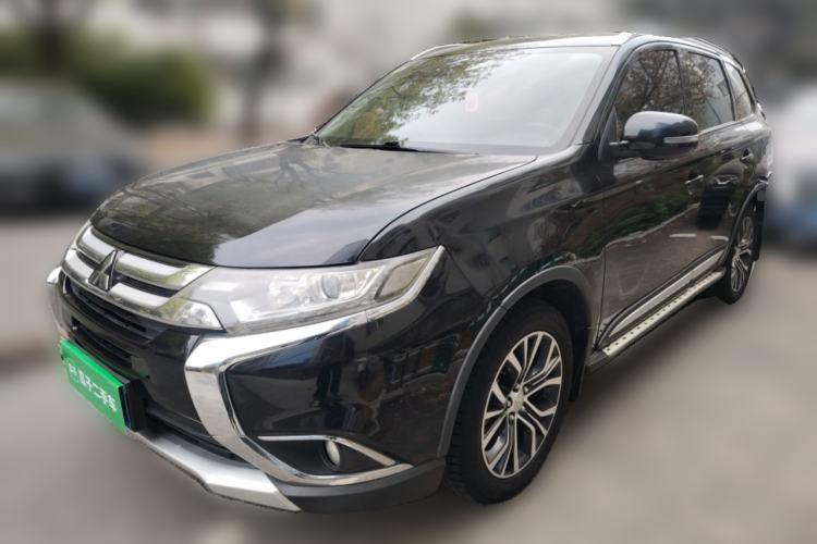 Used Mitsubishi Outlander 2018 2.0L Two-Wheel Drive Glory Edition 5 Seats