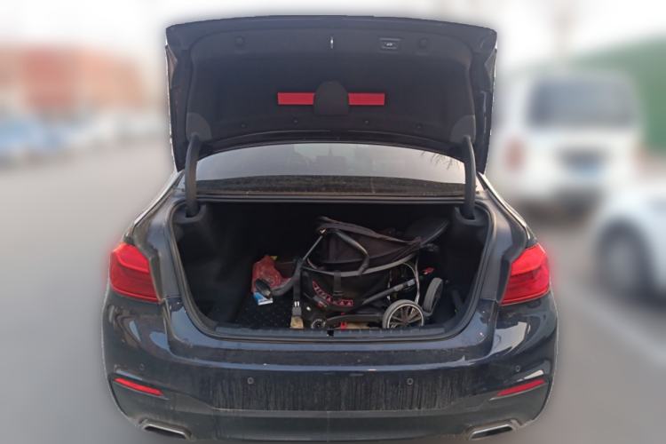 Used BMW 5 Series 2019 530Li Leading Model M Sport Package Trunk