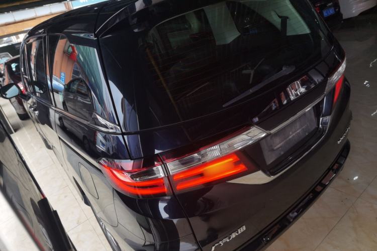 Used Honda Odyssey 2018 2.4L Luxury Edition
