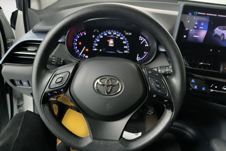 Used Toyota IZOA 2023 2.0L Enjoy Edition Steering Wheel