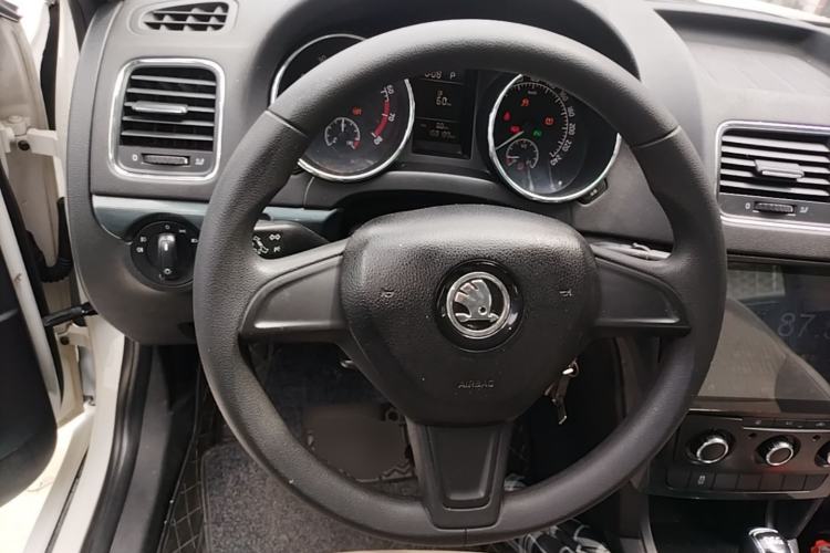 Used Skoda Yeti 2014 1.4TSI DSG Vibrant Edition