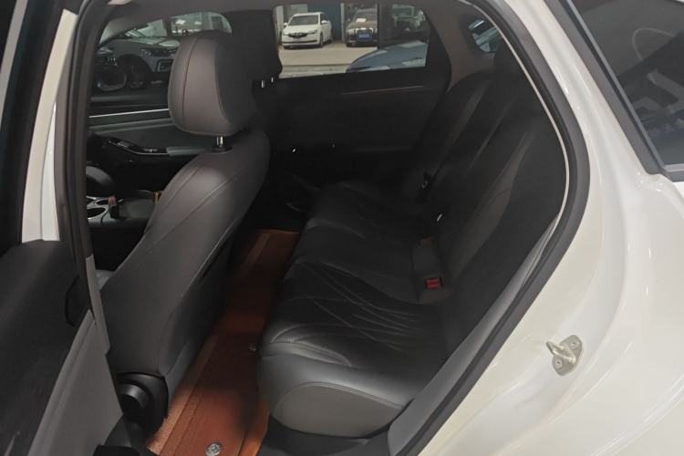 Used Geely Galaxy L6 2025 EM-i 60km Launch Edition Left Rear Seat
