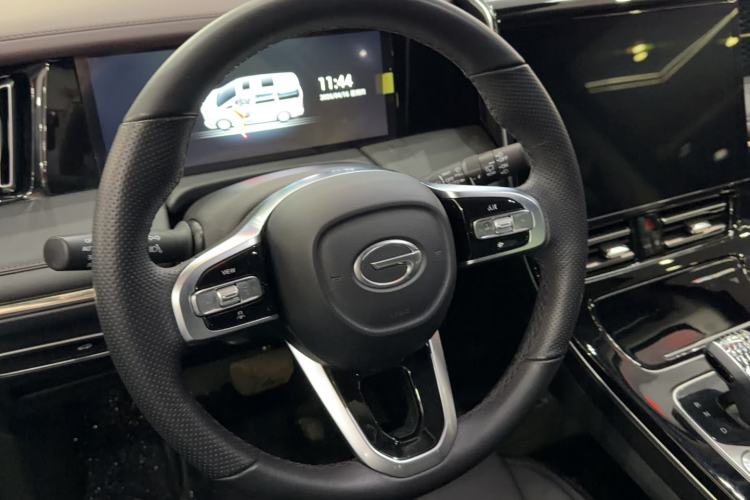 Used GAC Trumpchi M8 2024 Master Series 400T Ultimate Edition Steering Wheel