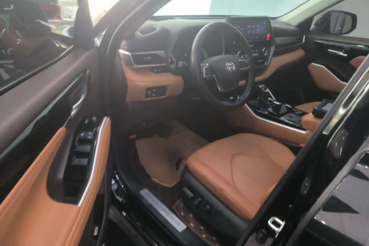 Used Toyota Highlander 2023 2.5L Smart Electric Hybrid Dual-Engine Four-Wheel Drive Prestige Version – 7 Seats
