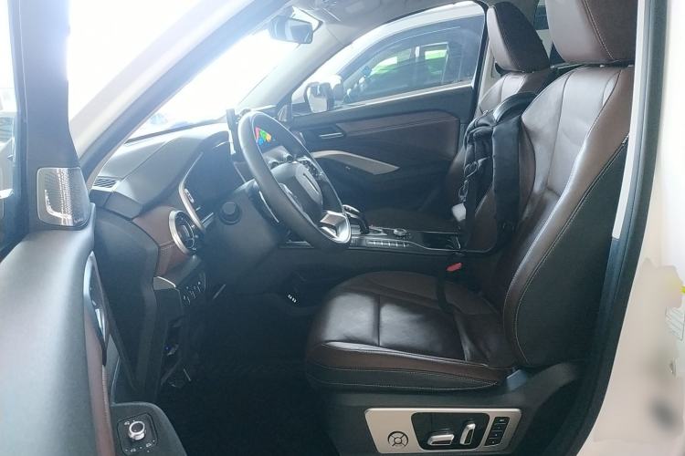 Used Wey VV6 2021 2.0T Two-Wheel Drive Smart Plus
