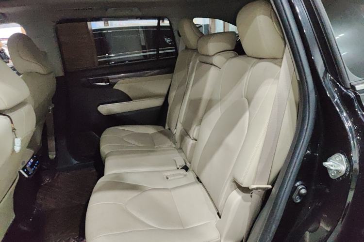 Used Toyota Highlander 2022 Dual-Engine 2.5L Four-Wheel Drive Supreme Edition 7-Seater