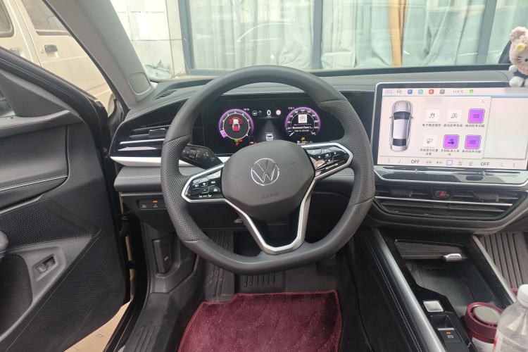 Used Volkswagen Passat 2025 Pro 380TSI Dragon Glory Edition Steering Wheel