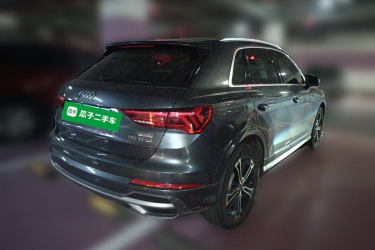 Used Audi Q3 2021 35 TFSI Fashion Dynamic Model
