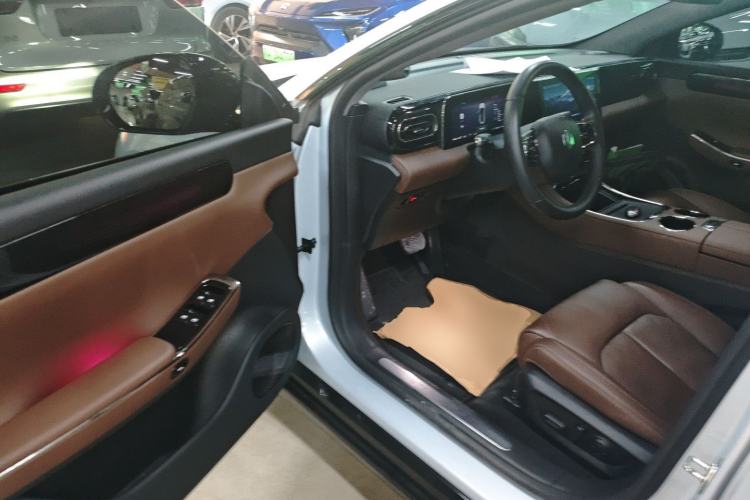 Used Leapmotor C01 2023 Range-Extended 316 Smart Edition Driver Seat