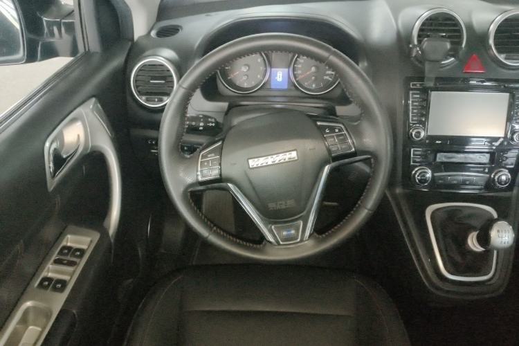 Used Haval H6 2016 Upgraded Model 1.5T Manual Two-Wheel Drive Elite Version Steering Wheel