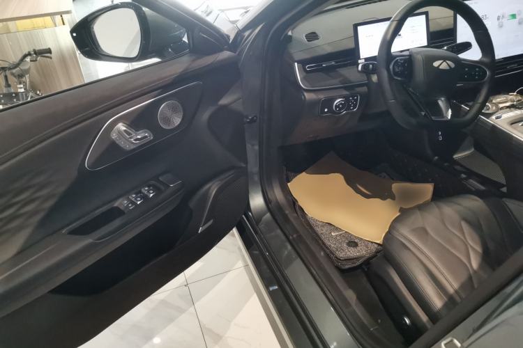 Used Chery Fengyun A8L 2025 1.5 TGDI 145 km Luxury Version