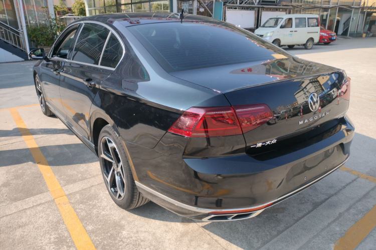 Used Volkswagen Magotan 2023 2 Million Units Limited Edition 330TSI DSG Leading Version