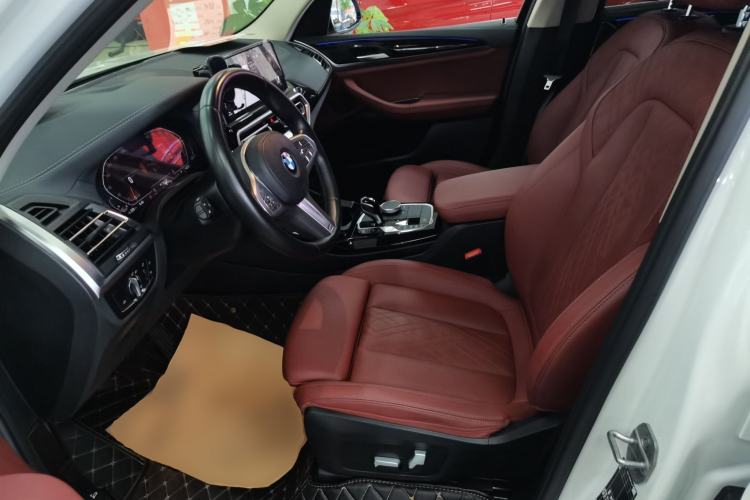 Used BMW X3 2022 Restyled xDrive25i M Sport Package Left Front Seat