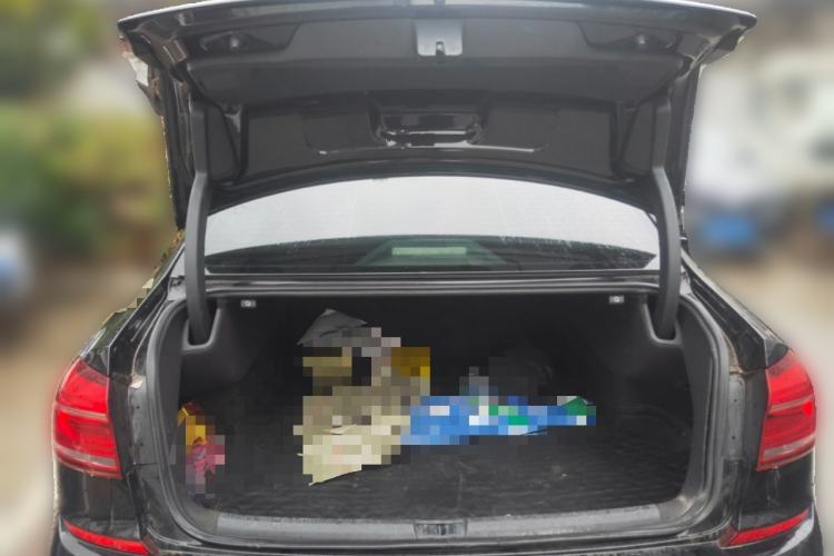 Used Volkswagen Passat 2016 330TSI DSG Luxury Edition Trunk