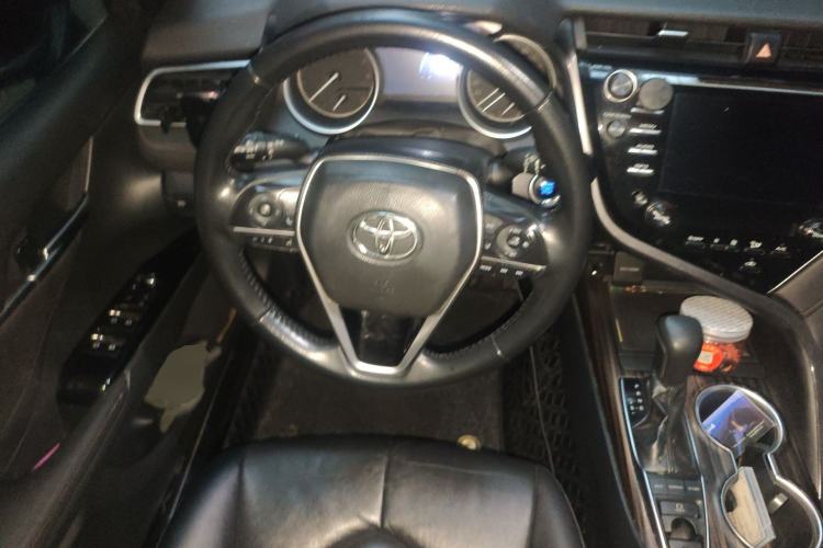 Used Toyota Camry 2018 2.5G Luxury Edition Steering Wheel