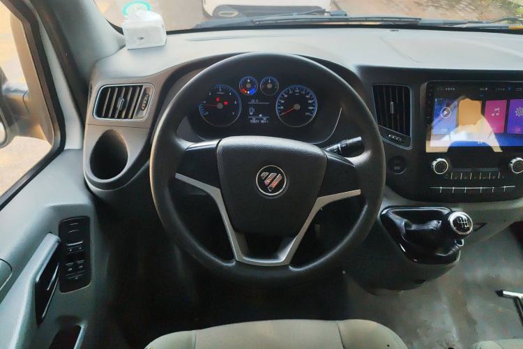 Used Foton Toano 2020 2.5T Manual Tongtu Extended-Wheelbase Mid-Roof 6/7-Seater 4J25TC3