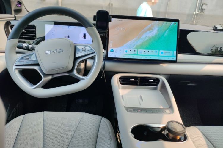 Used BYD Sealion 06 New Energy 2025 Model EV 605 Navigation Pro Edition
