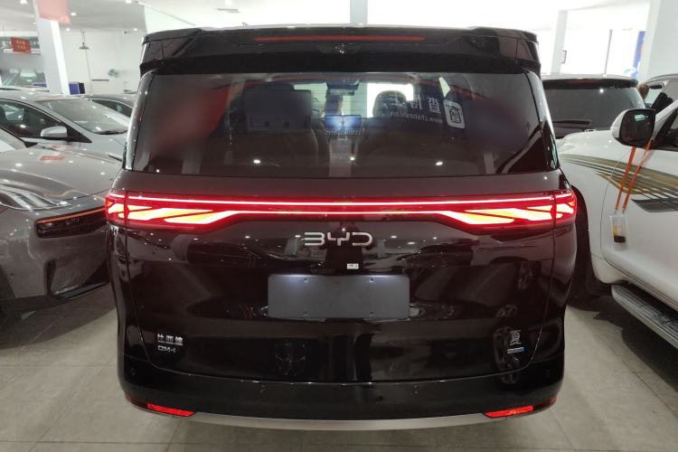 Used BYD Xia 2025 DM-i 1.5T 180km Excellence Model Rear