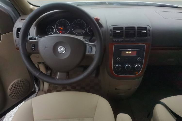 Used Buick GL8 2011 2.4L CT Comfort Edition