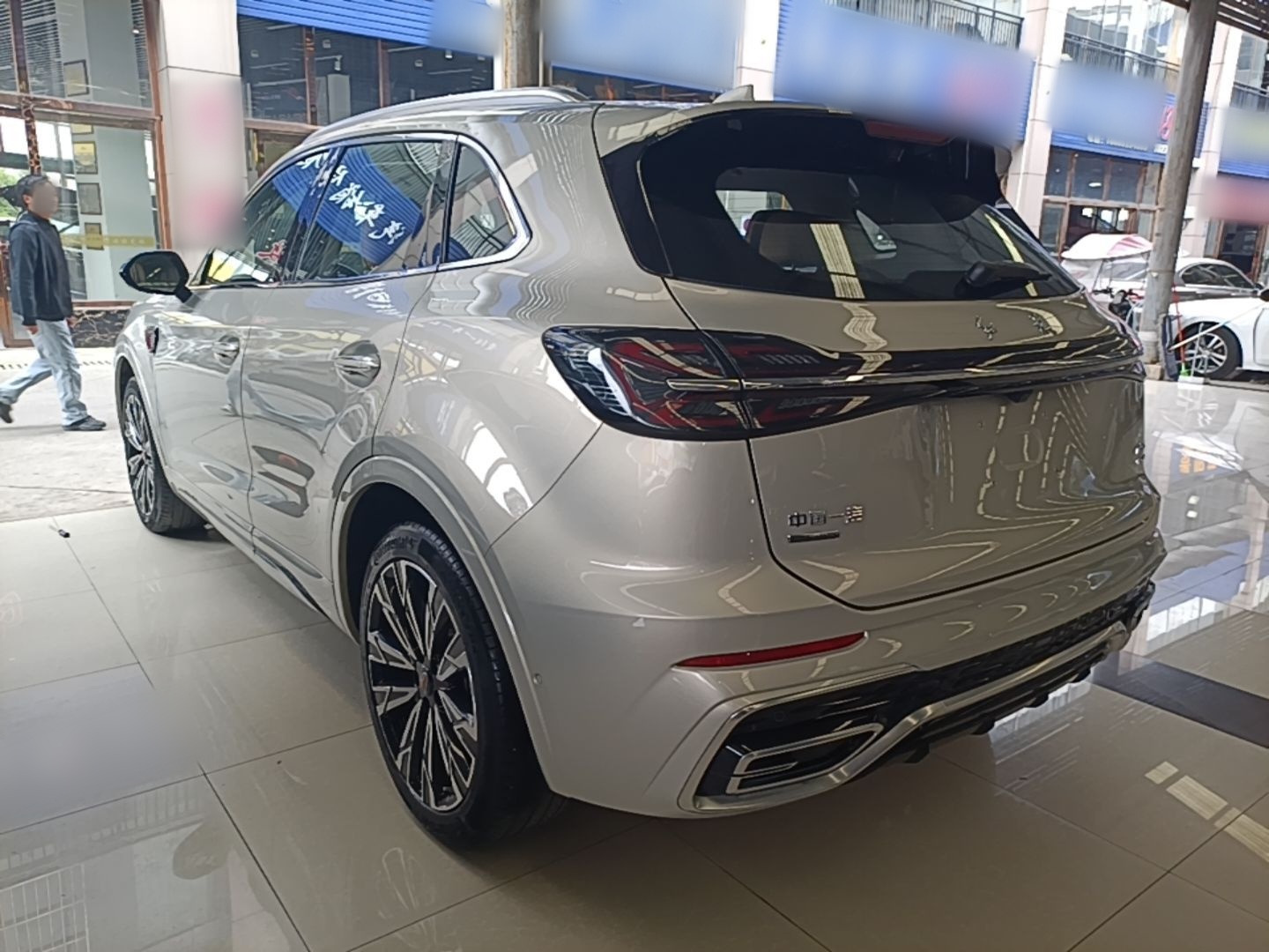 Hongqi HS5 2023 2.0T Four-Wheel Drive Flagship Pro Edition - Chinese Trim Ling — снимка 4